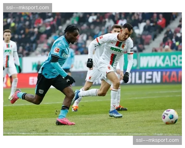 勒沃库森1-0小胜奥格斯堡,跨赛季不败纪录延续至45场 勒沃库森1-0小胜奥格斯堡,跨赛季不败纪录延续至45场