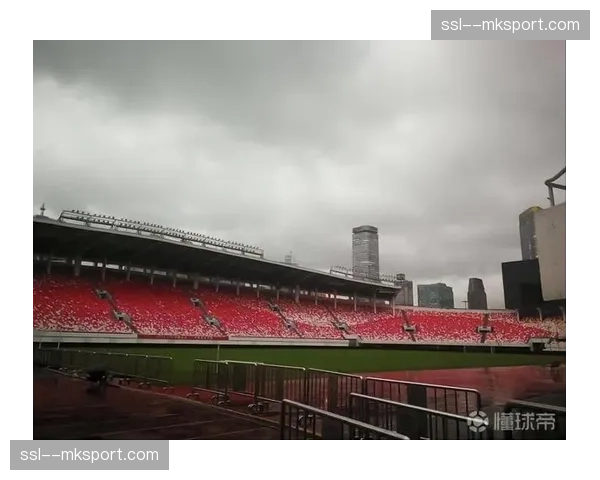 天气预报显示，本周末法国国内联赛多场比赛将在雨中进行